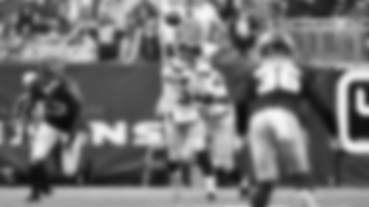 Seahawks quarterback Russell Wilson fires a pass in the fourth quarter.