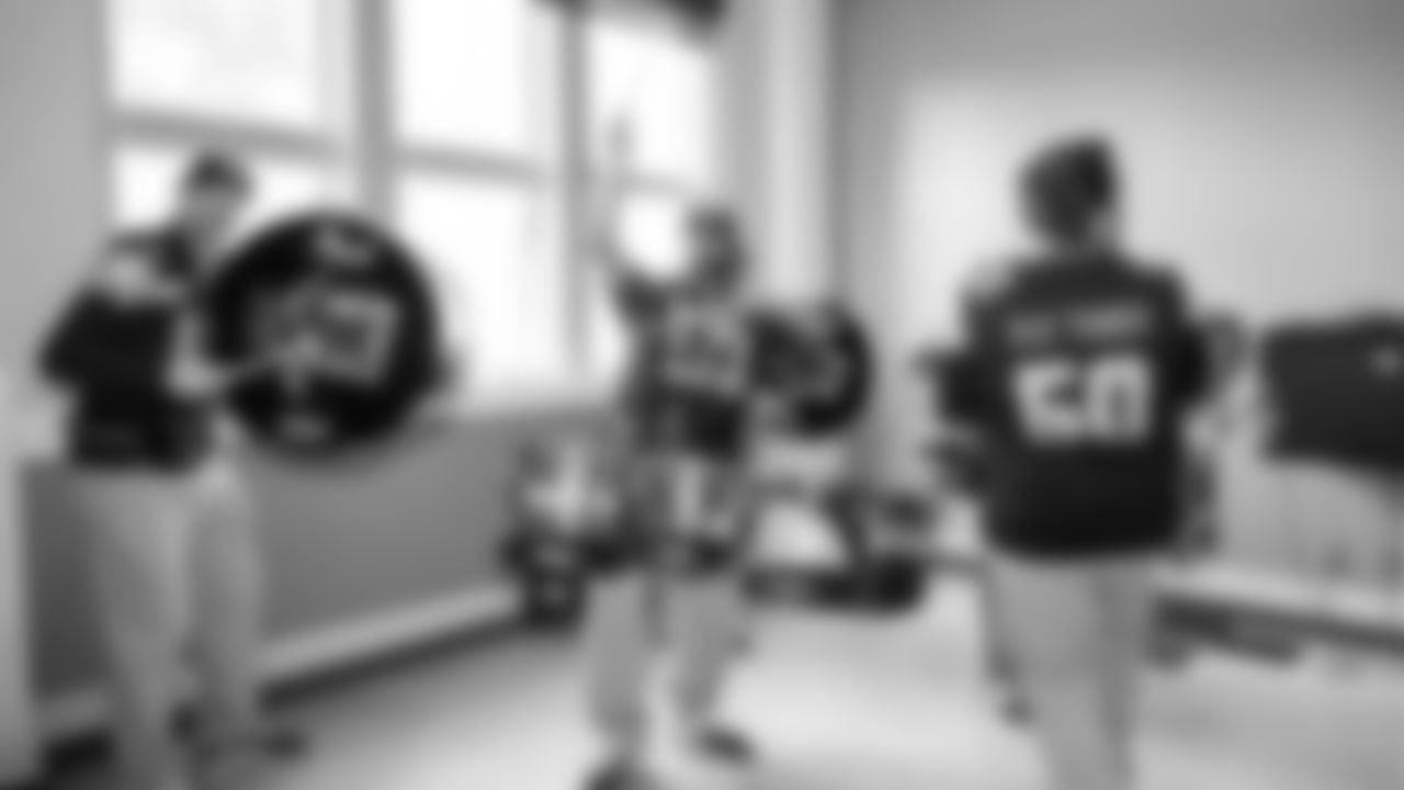 The Seahawks and PCL Construction awarded Franklin High School with a girls flag grant to help implement their first-ever high school girls flag football team.