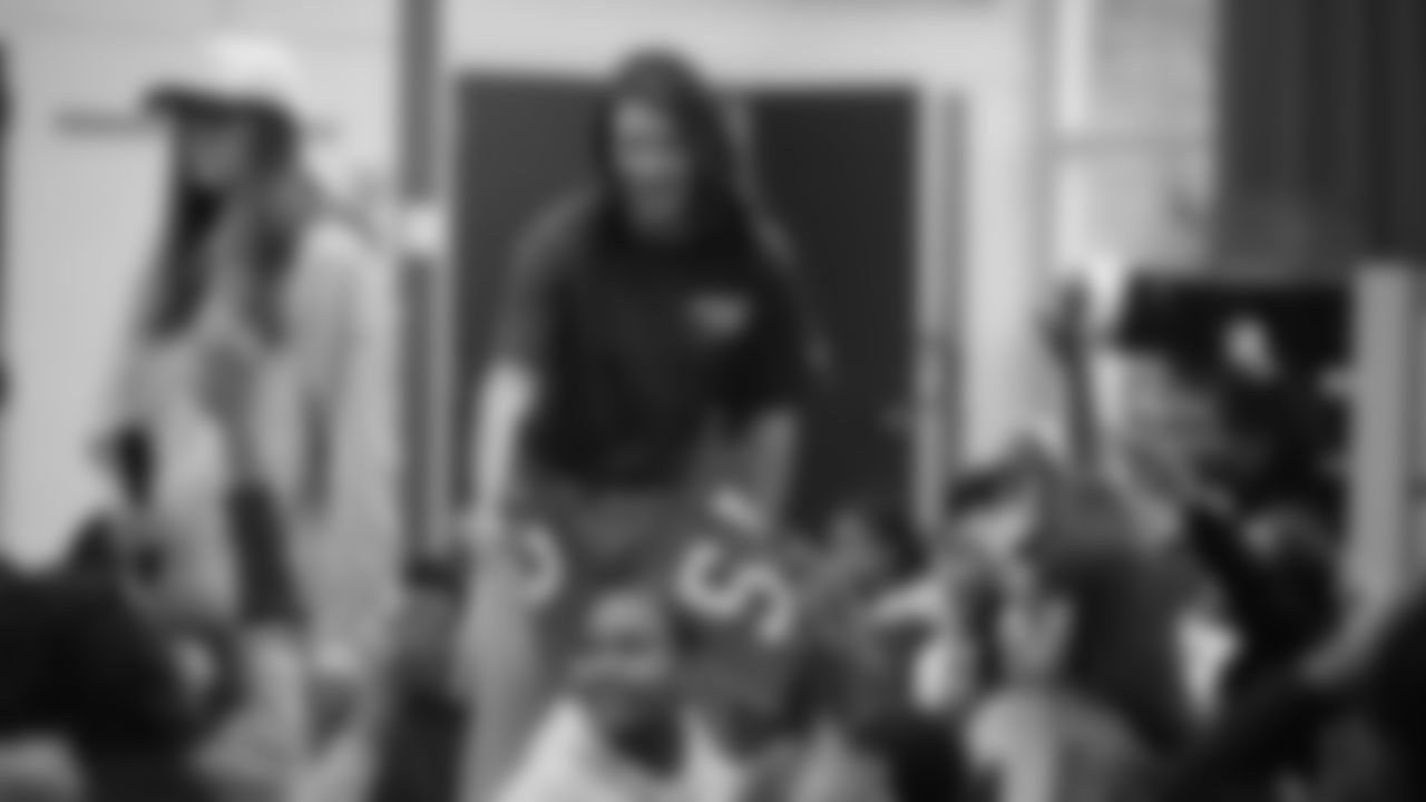 The Seattle Seahawks visited Rainier View Elementary with special appearances from Seahawk Dancers and Legend Garry Gilliam on December 11, 2025.