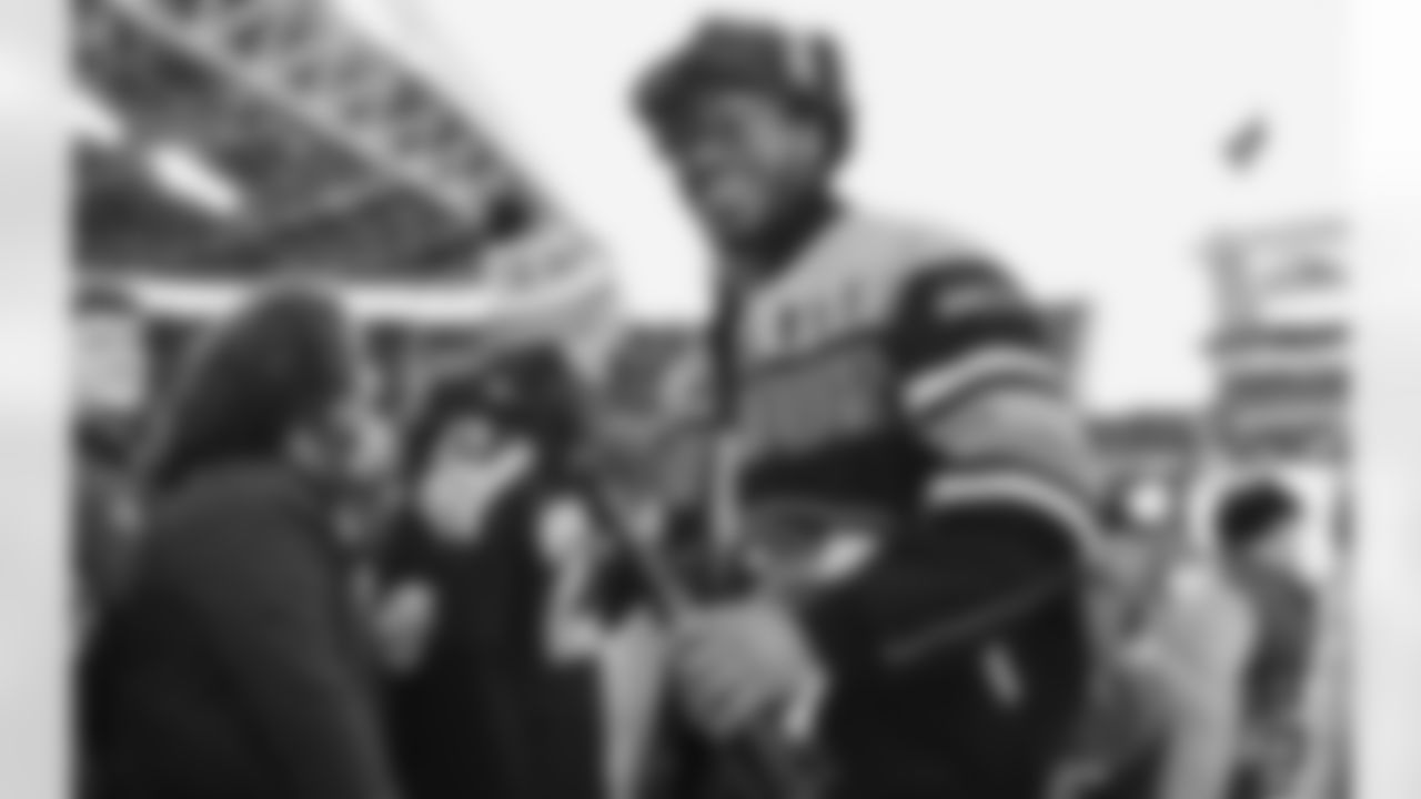 20260211_SBLX_PARADE_HOO_8796-11