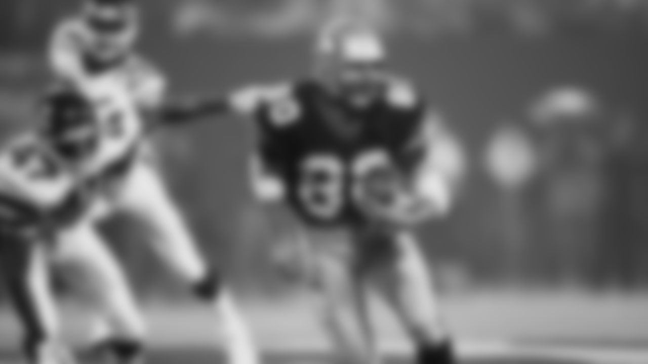 WR Steve Largent 1976-1989