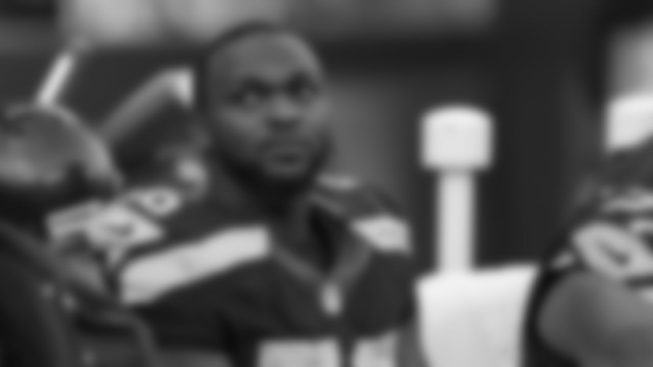 DE Cliff Avril 2013-2017