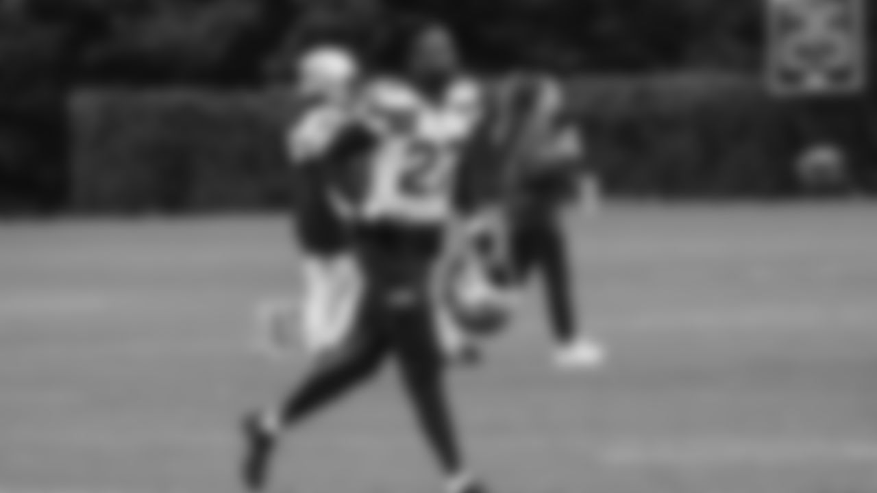 Seahawks cornerback Riq Woolen (27) practiced on Thursday, October 30, 2025 at the Virginia Mason Athletic Center.