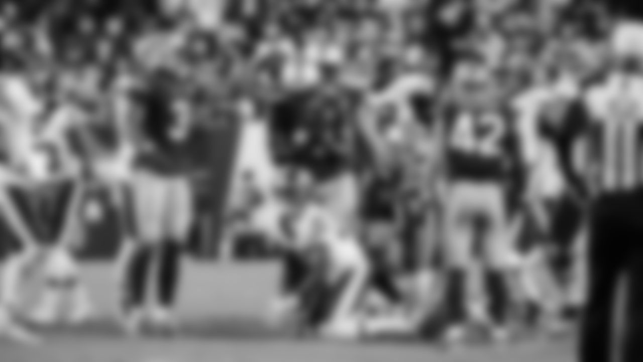 Seattle Seahawks at Washington Commanders for a week 9 throwback matchup on Nov 2, 2025