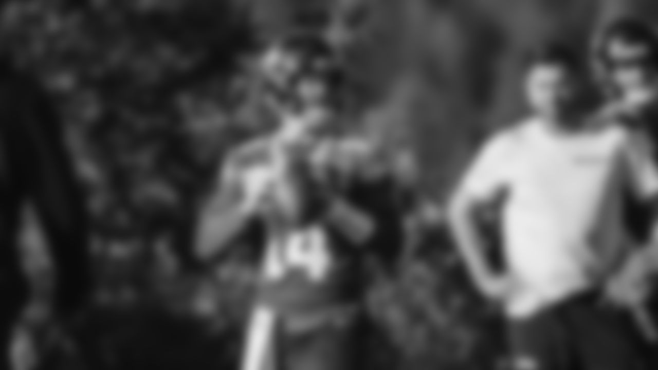 Seahawks quarterback Sam Darnold (14) practiced on Wednesday, November 19 at the Virginia Mason Athletic Center.