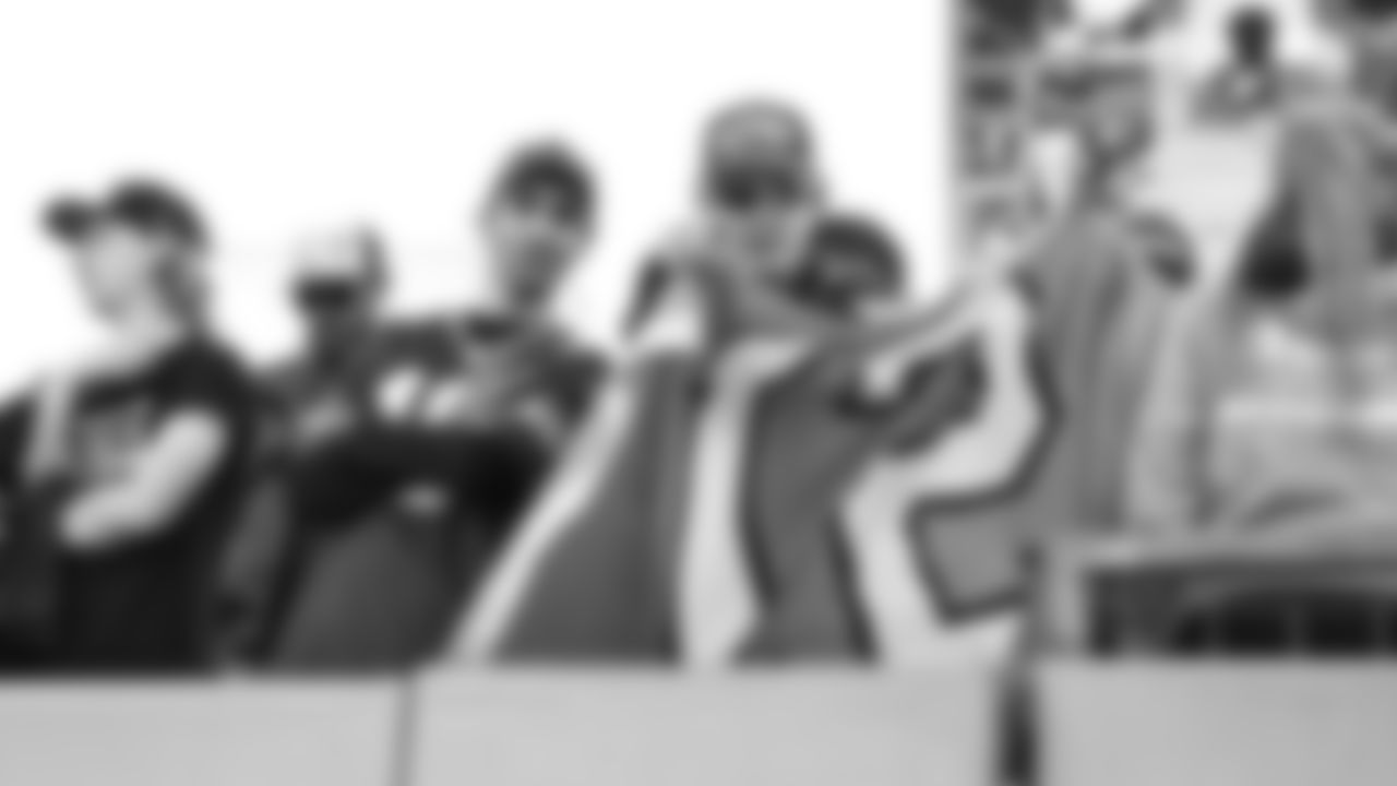 12s show up strong for a week 12 matchup against the Titans on November 23, 2025