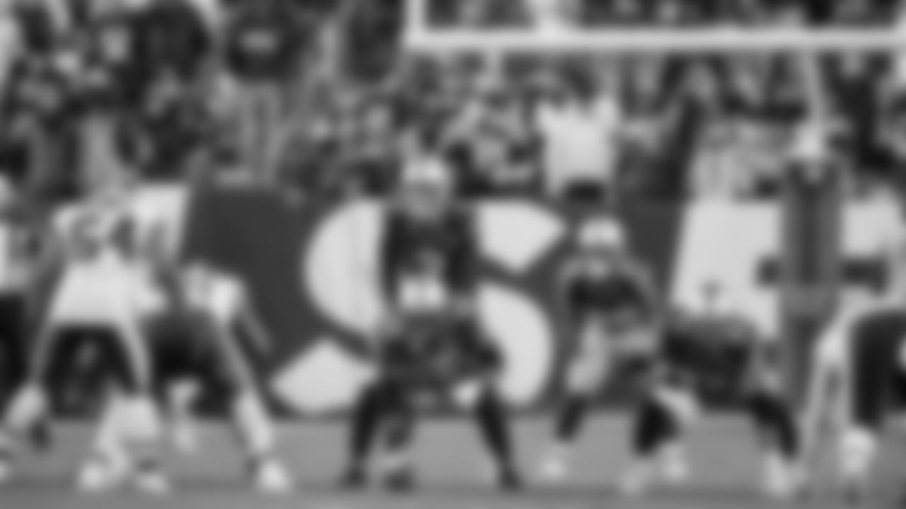 Seattle Seahawks at Washington Commanders for a week 9 throwback matchup on Nov 2, 2025