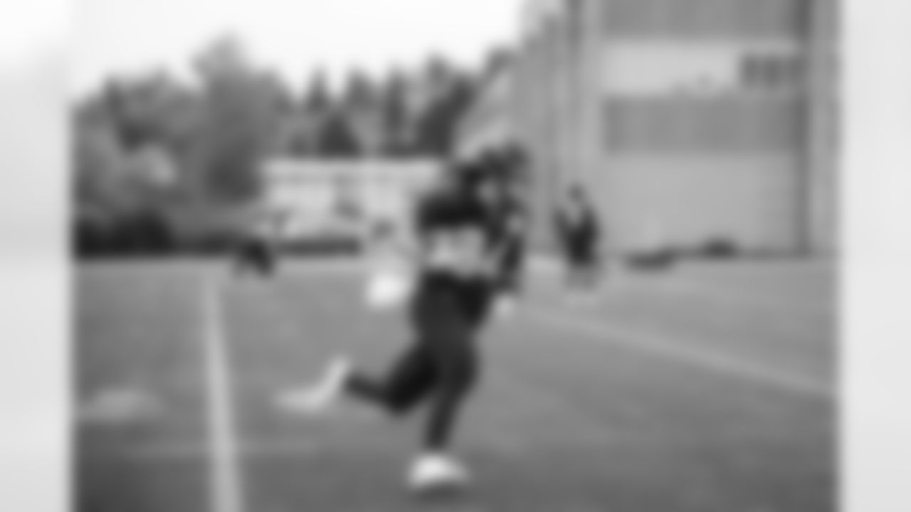 Seahawks tight end Colby Parkinson (84) at practice at the Virginia Mason Athletic Center in Renton, Wash. on Nov. 9, 2023.