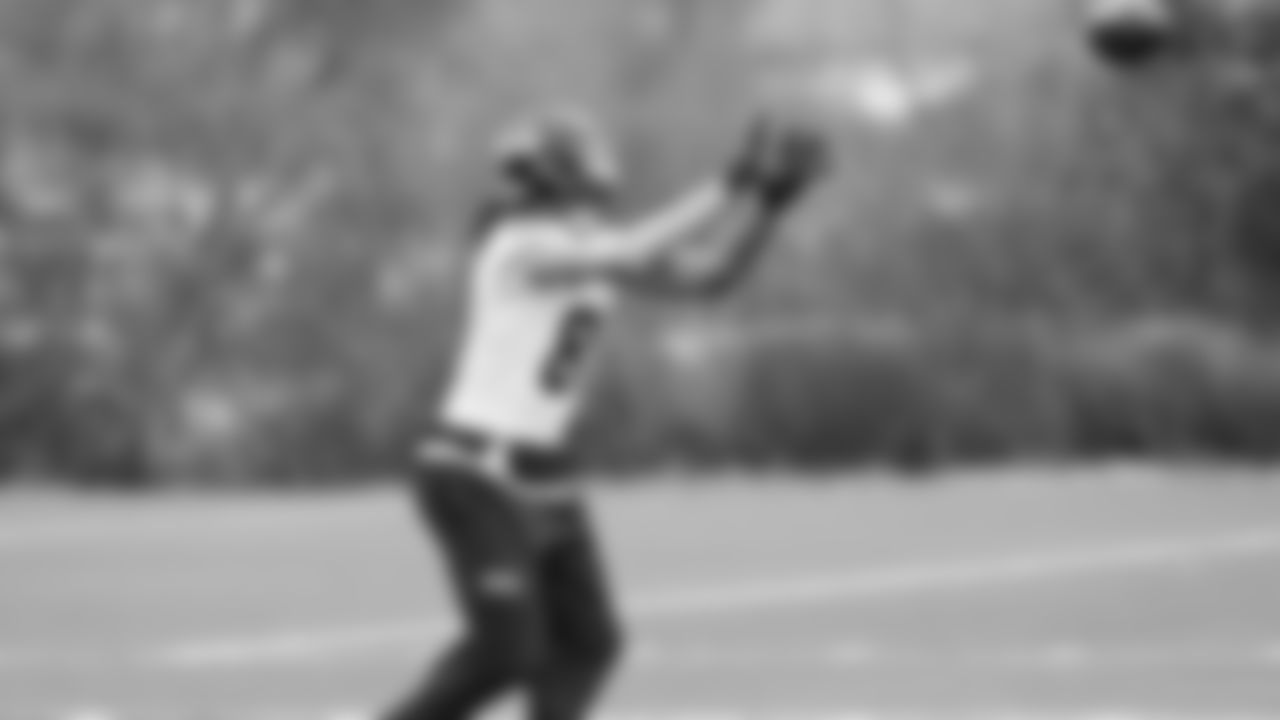 Seahawks tight end Eric Saubert (81) practiced on Wednesday, January 1, 2026 at the Virginia Mason Athletic Center.