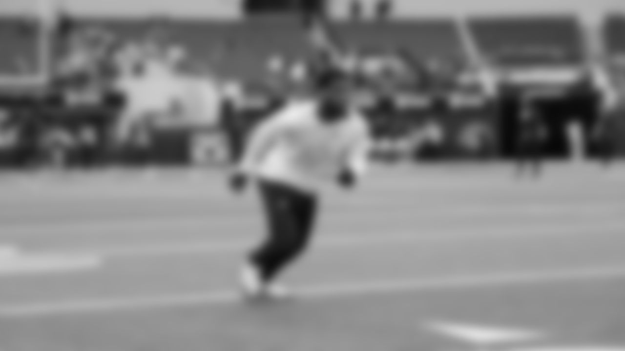 Seahawks cornerback Devon Witherspoon (21) during pregame warmups at SoFi Stadium for the Week 11 matchup at the L.A. Rams.