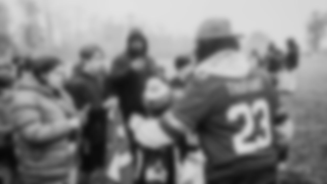 The Seahawks hosted a flag football clinic with NFL FLAG Vancouver at Unwin Park in Surrey, BC on Saturday, November 15, 2025.