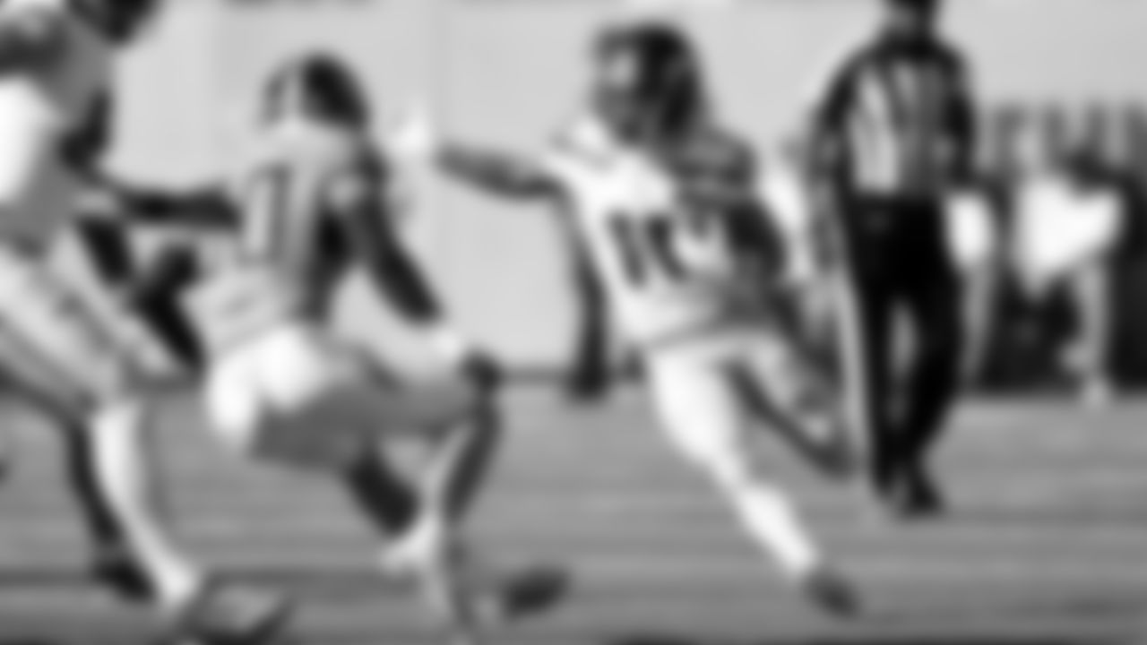 Seahawks at Titans on November 23, 2025