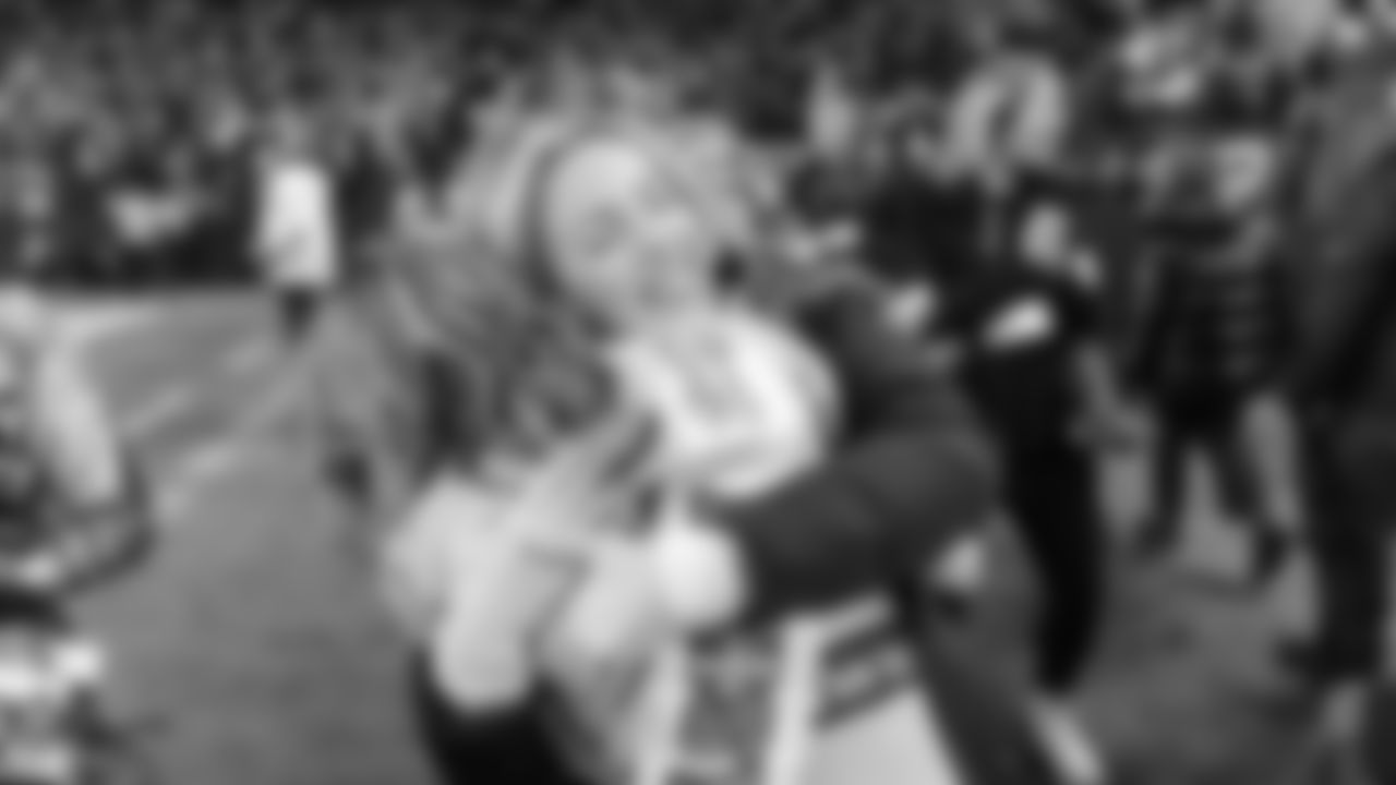 Congrats to Seahawks Pro Bowl Cheerleader, Ashli! Ashli was selected for the 2026 Pro Bowl and was recognized during Week 16 vs. the Los Angeles Rams on December 18, 2025 at Lumen Field.