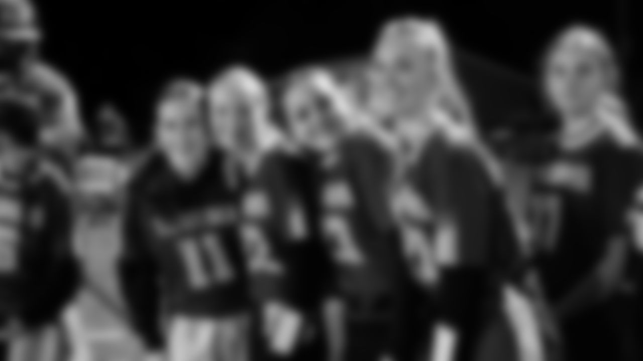 The Seahawks visited Tahoma High School on Tuesday, January 13, 2026 with Seahawks Legend Orlando Huff for the last Girls Flag Takeover of the season featuring the varsity game between Todd Beamer High School vs. Tahoma High School.