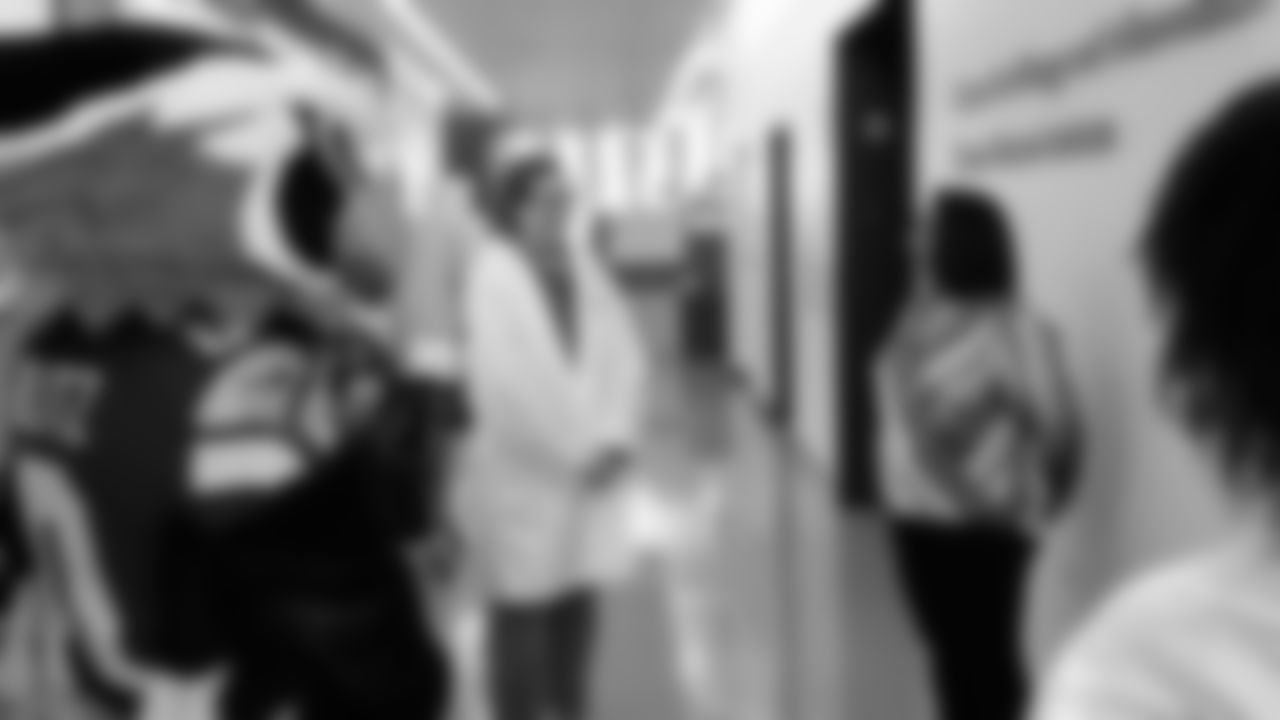 Dr. Nora Disis was honored as the Seahawks' Delta Community Captain on November 20, 2025.