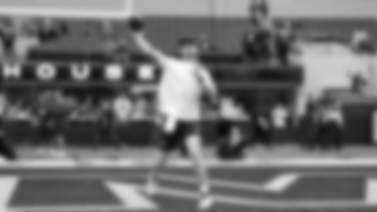 Seahawks quarterback Sam Darnold (14) during pregame warmups at SoFi Stadium for the Week 11 matchup at the L.A. Rams.