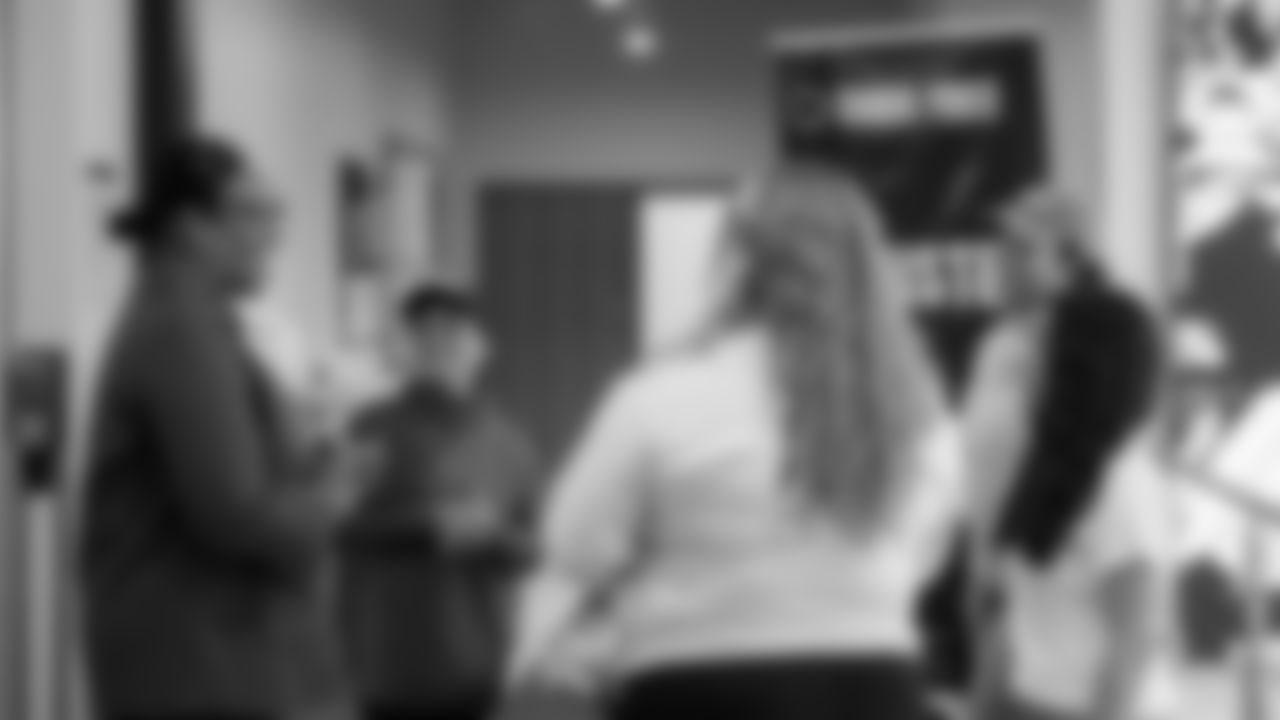 Seahawks players and staff participated in National Voter Registration Day.