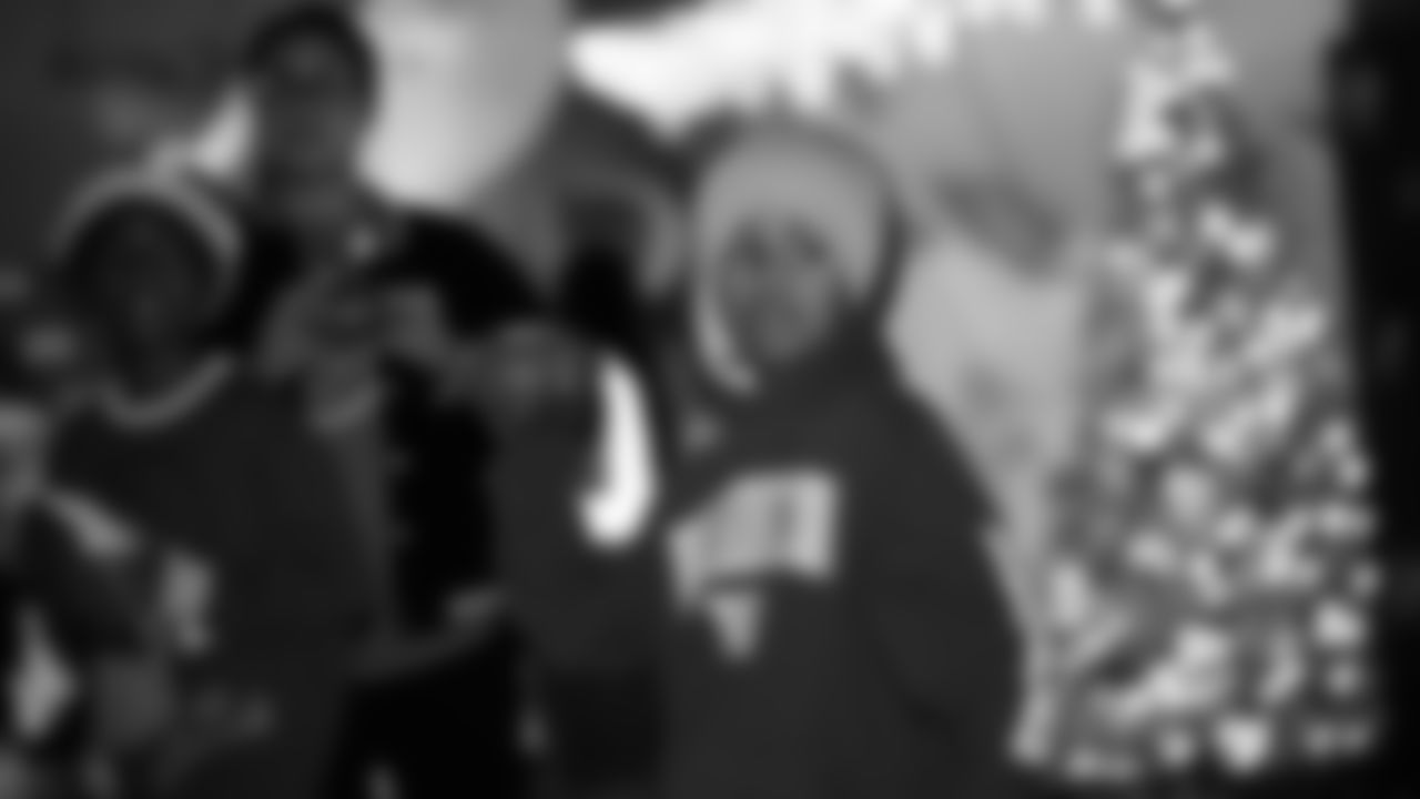 The Seahawks and Delta Air Lines hosted the annual Holiday in the Hangar event on December 2, 2025 to spread holiday cheer.