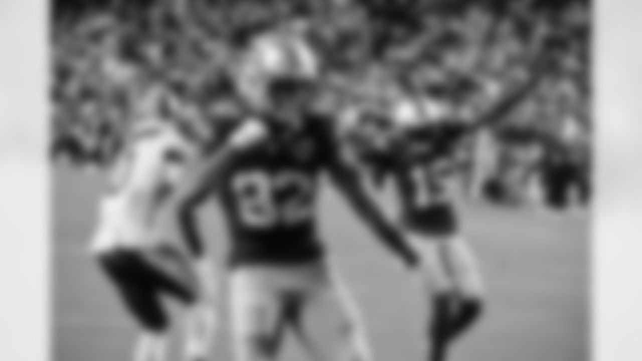 Seattle Seahawks at Washington Commanders for a week 9 throwback matchup on Nov 2, 2025