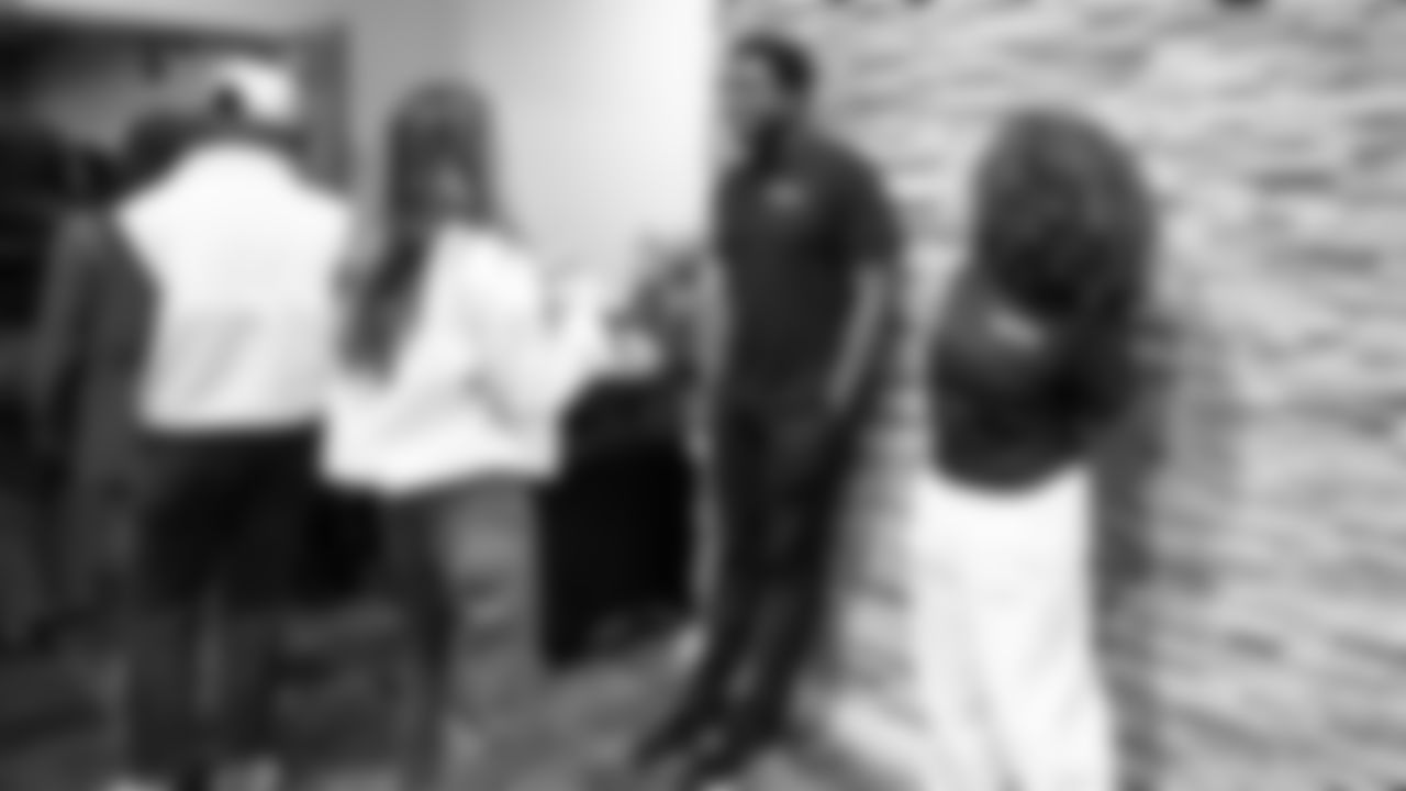 On February 19, ONYX, the Seahawks Black Employee Resource Group, in partnership with the DEI team, hosted its 2nd annual Black History Month celebration, 50 Years Strong: Celebrating Black Excellence & the Seahawks Legacy, at the Virginia Mason Athletic Center.