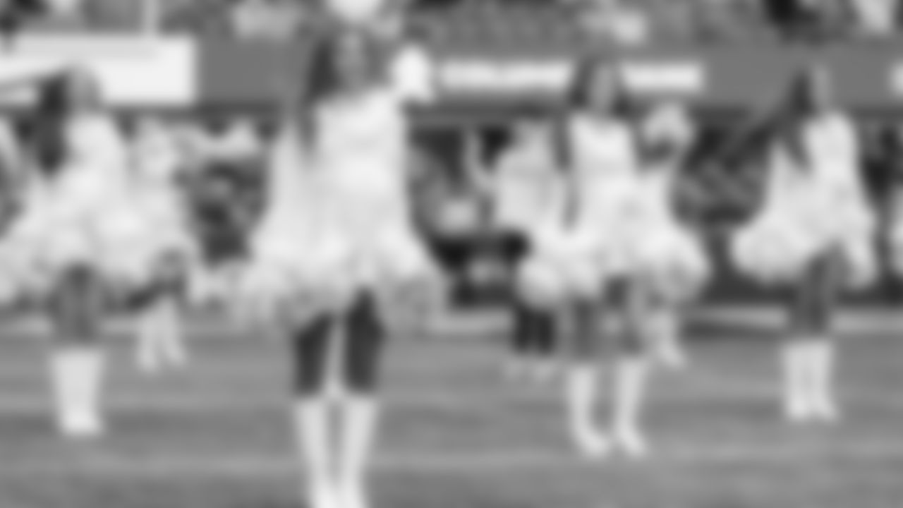 Seahawks Dancers in Week 15 on December 14th, 2025