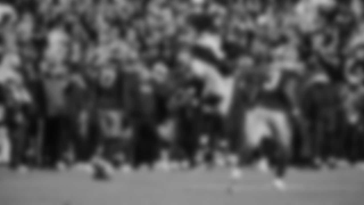 Seattle Seahawks at Washington Commanders for a week 9 throwback matchup on Nov 2, 2025