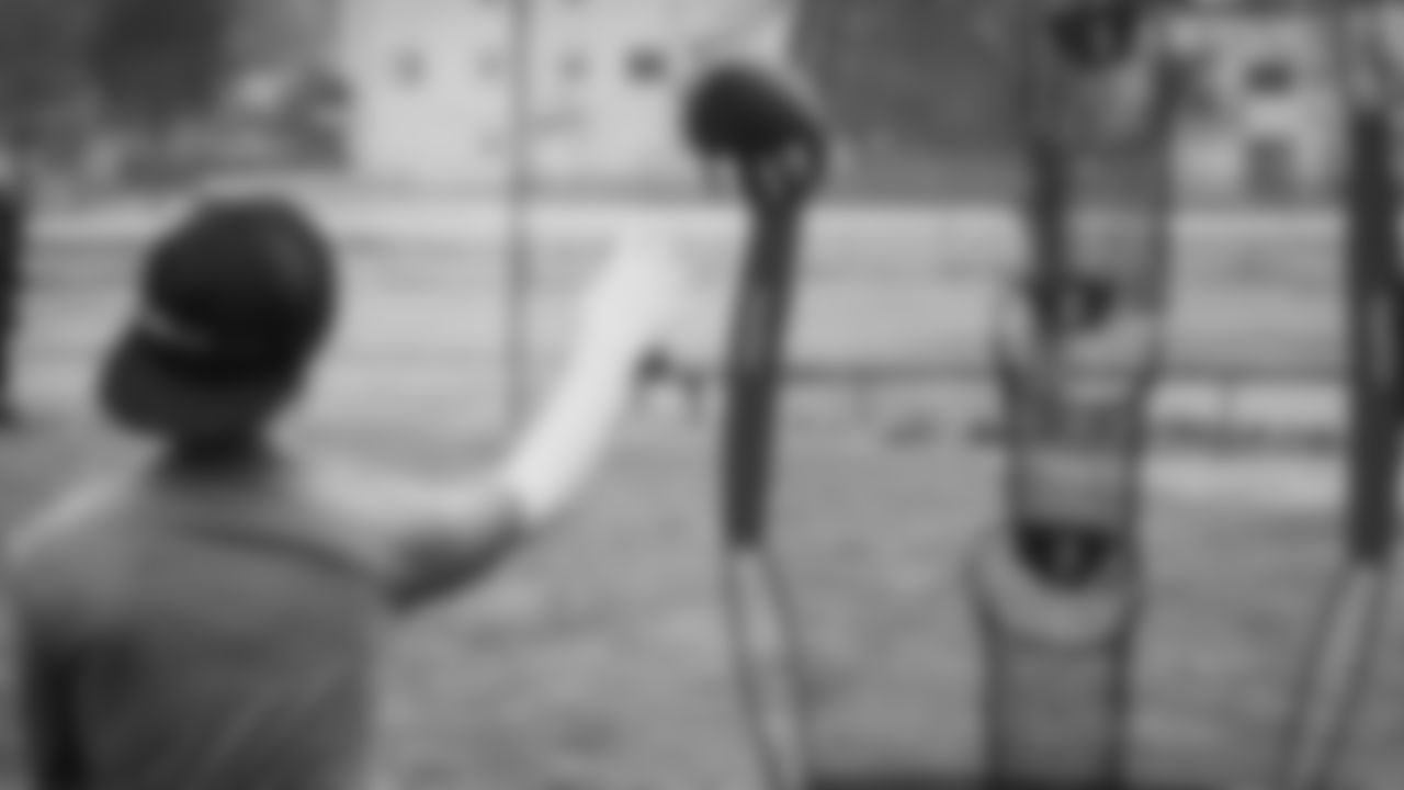 The Seahawks hosted a flag football clinic with NFL FLAG Vancouver at Unwin Park in Surrey, BC on Saturday, November 15, 2025.