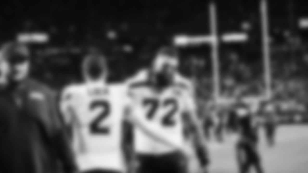 The Seahawks celebrated the win vs. the 49ers at Levi's Stadium in Week 18.