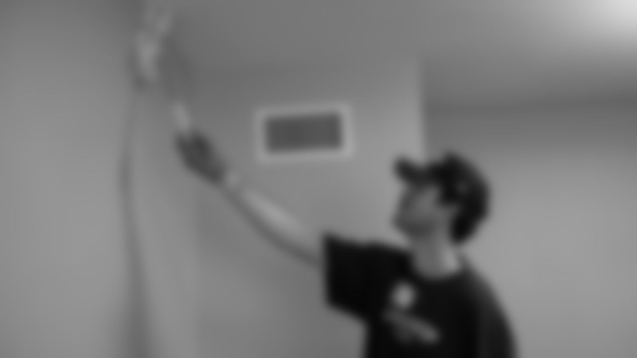 The 2025 Seahawks Intern Class volunteered at the Ronald McDonald House Charities of Western Washington & Alaska for their Intern Day of Service on Thursday, October 30th, 2025