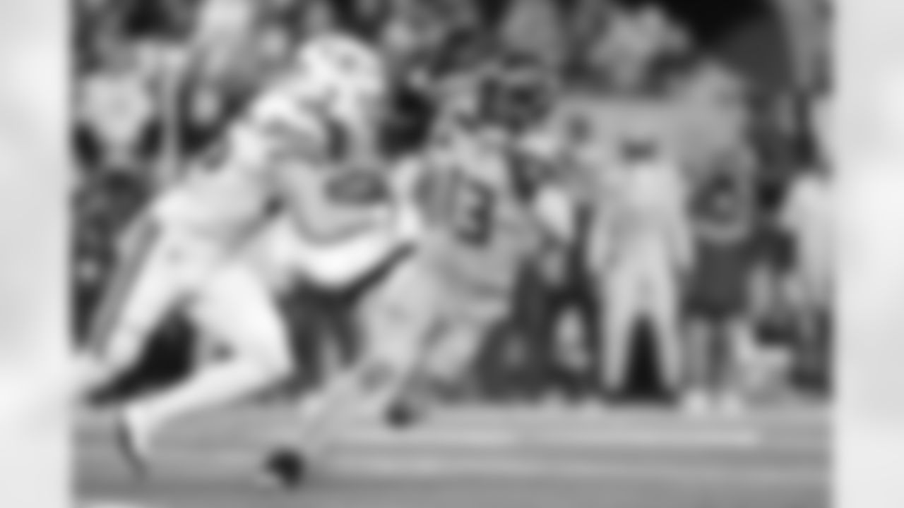 Seahawks linebacker Ernest Jones IV (13) at the Week 15 matchup against the Green Bay Packers at Lumen Field on Sunday, December 15, 2024.