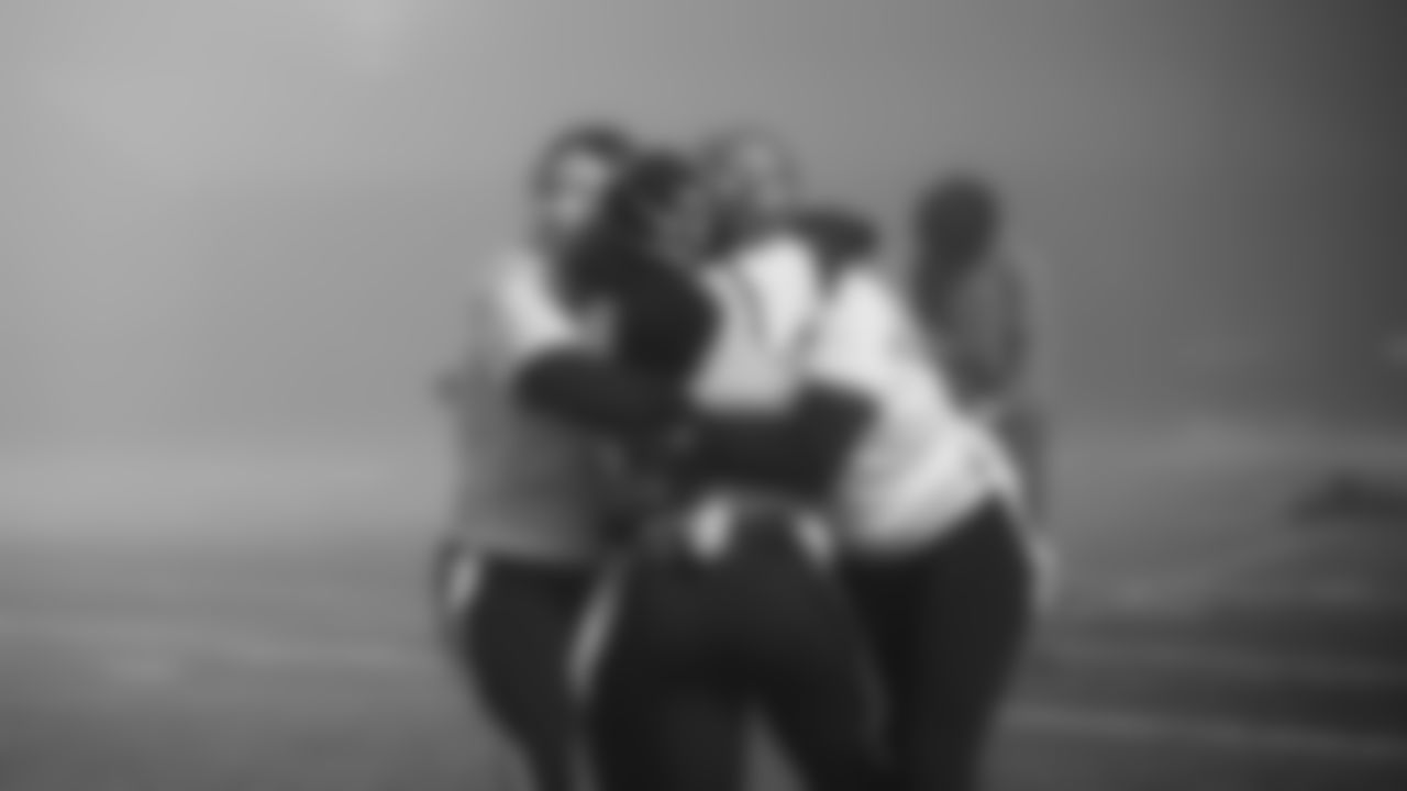 The Seahawks visited Tahoma High School on Tuesday, January 13, 2026 with Seahawks Legend Orlando Huff for the last Girls Flag Takeover of the season featuring the varsity game between Todd Beamer High School vs. Tahoma High School.