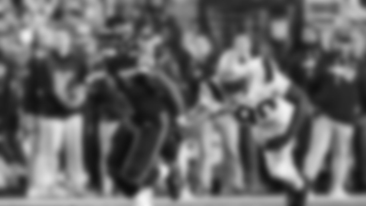 Seahawks running back Kenneth Walker III (9) vs. the New England Patriots in Super Bowl LX.