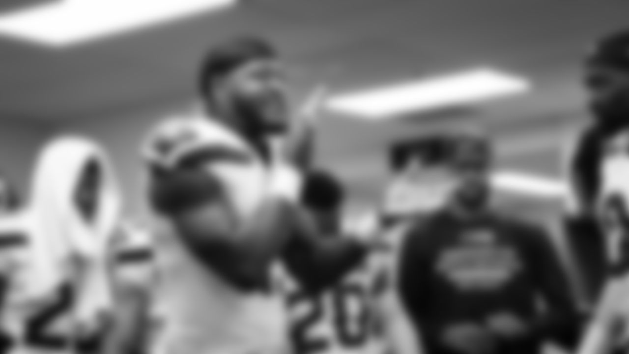 Seahawks linebacker Ernest Jones IV (13) at the Pittsburgh Steelers in Week 2.