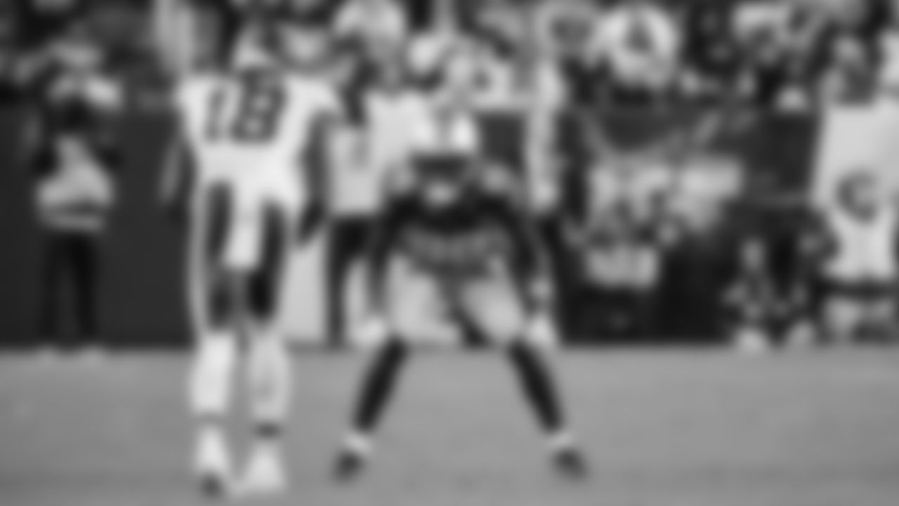 Seattle Seahawks at Washington Commanders for a week 9 throwback matchup on Nov 2, 2025