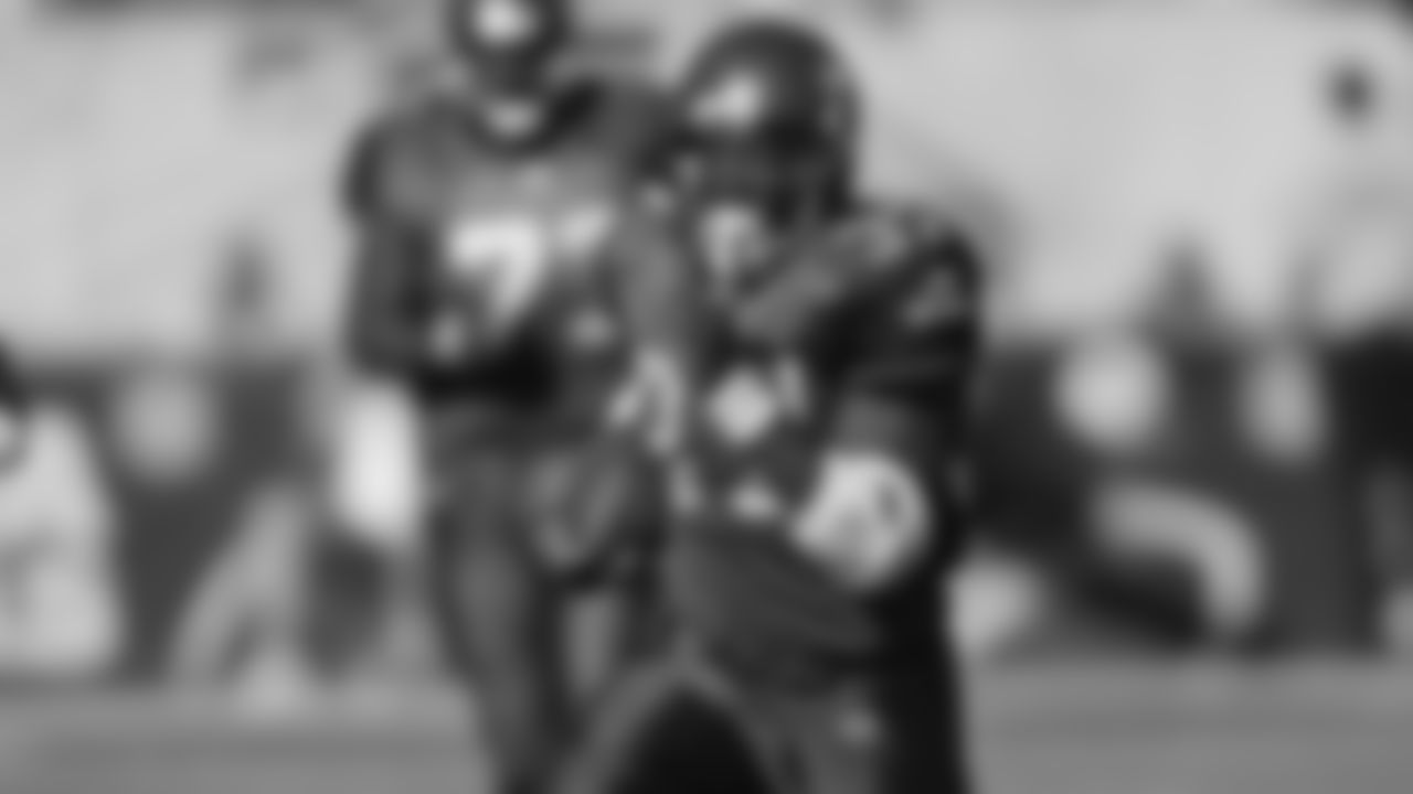 RB Shaun Alexander 2000-2007