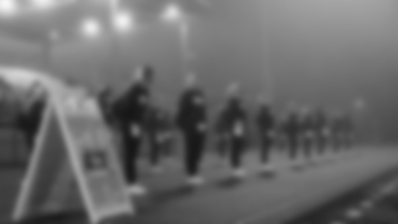 The Seahawks visited Tahoma High School on Tuesday, January 13, 2026 with Seahawks Legend Orlando Huff for the last Girls Flag Takeover of the season featuring the varsity game between Todd Beamer High School vs. Tahoma High School.