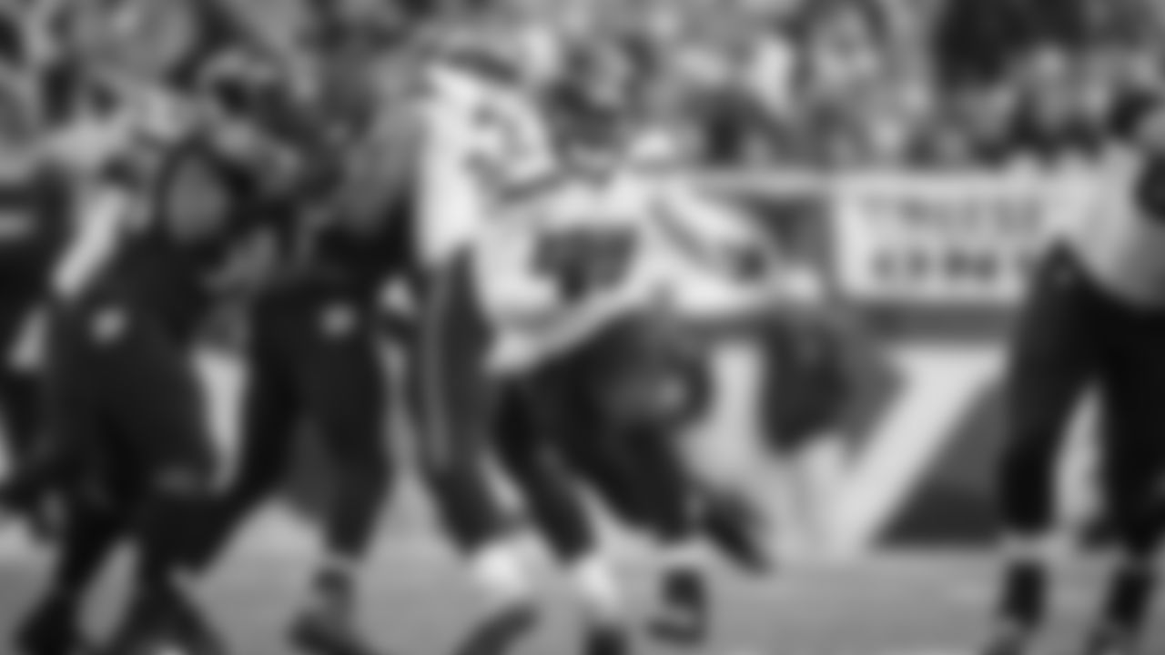 40 - FB Derrick Coleman (2013-2015)