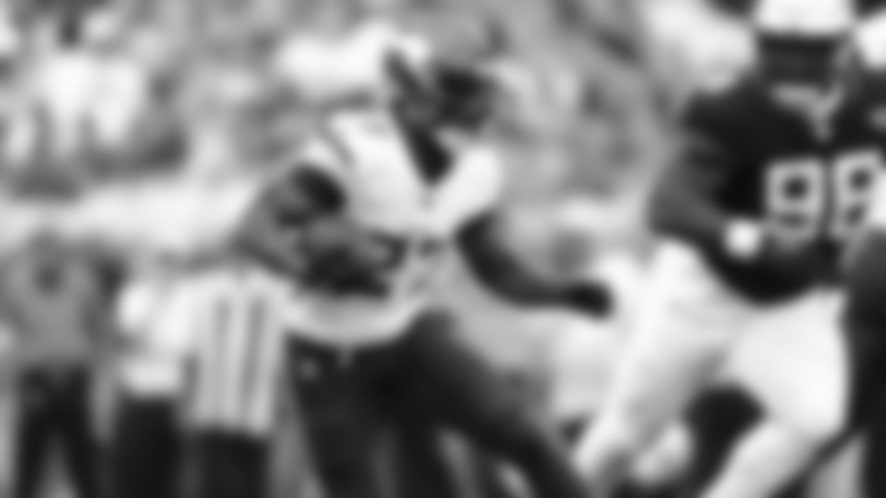 Minnesota Vikings running back Cam Akers (27) runs the ball during an NFL football game against the Jacksonville Jaguars, Sunday, Nov. 10, 2024, in Jacksonville, Fla. (Logan Bowles via AP)