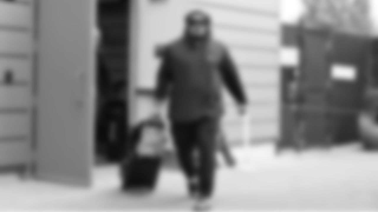 Seahawks nose tackle Brandon Pili (95) departed the Virginia Mason Athletic Center for the trip to Jacksonville on Friday, October 10, 2025.