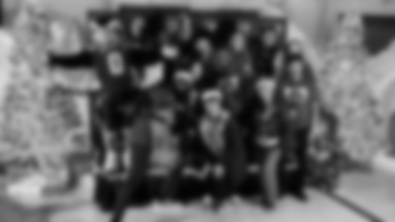 The Seahawks and Delta Air Lines hosted the annual Holiday in the Hangar event on December 2, 2025 to spread holiday cheer.