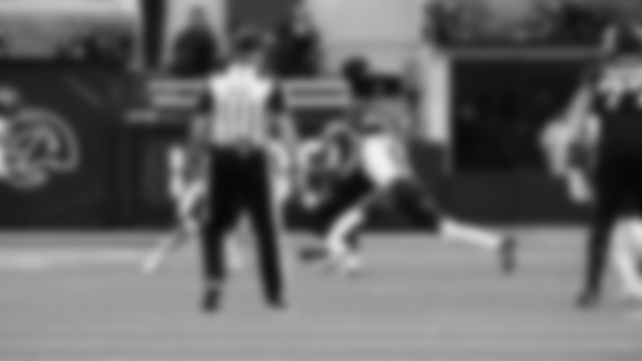 Seahawks at Rams on November 16, 2025