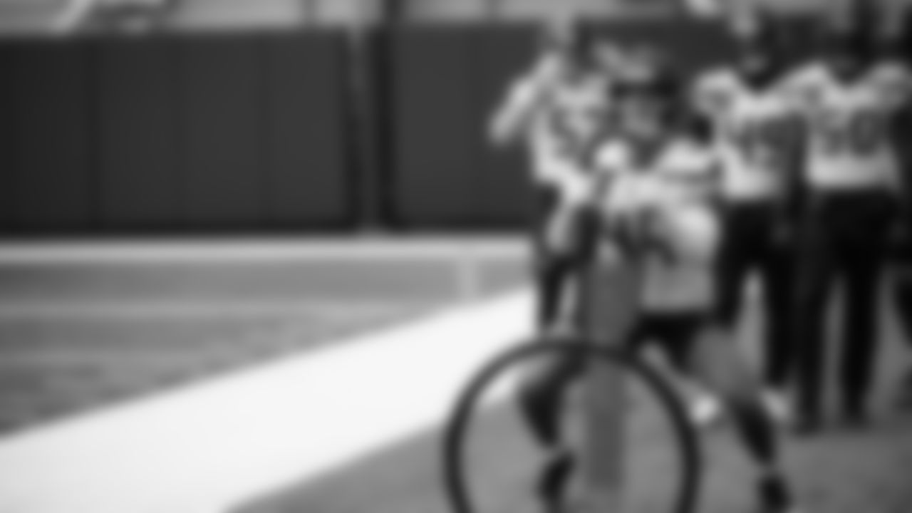 Seahawks linebacker Chazz Surratt (44) practiced on Thursday, November 6, 2025 at the Virginia Mason Athletic Center.