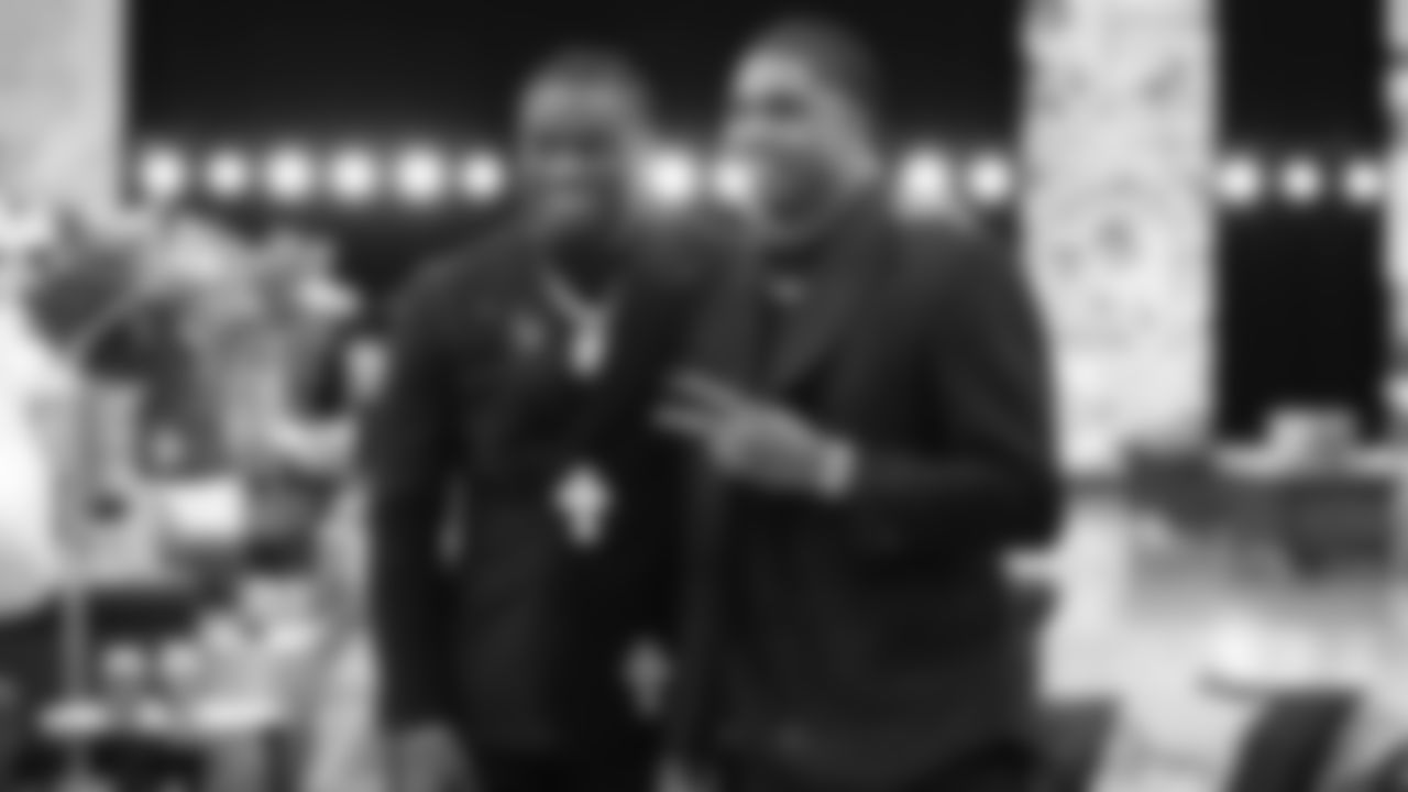 Alabama quarterback Jalen Milroe and Alabama linebacker Jihaad Campbell pose for a photo prior to the 2025 NFL Draft on Thursday, April 24, 2025 in Green Bay, Wisconsin. (Lauren Leigh Bacho/NFL)