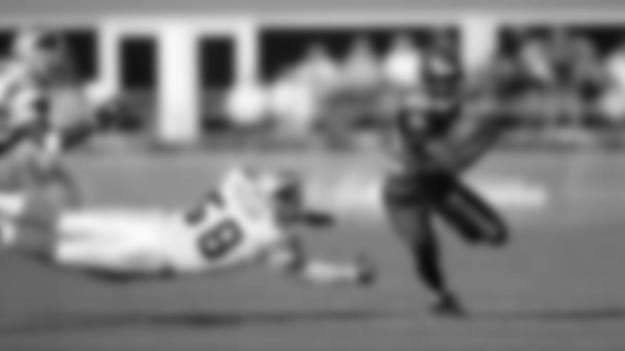 WR Darrell Jackson 2000-2006