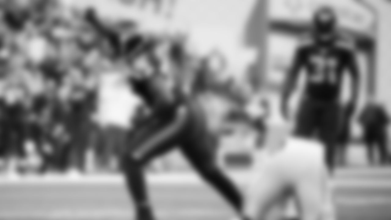 DE Cliff Avril 2013-2017