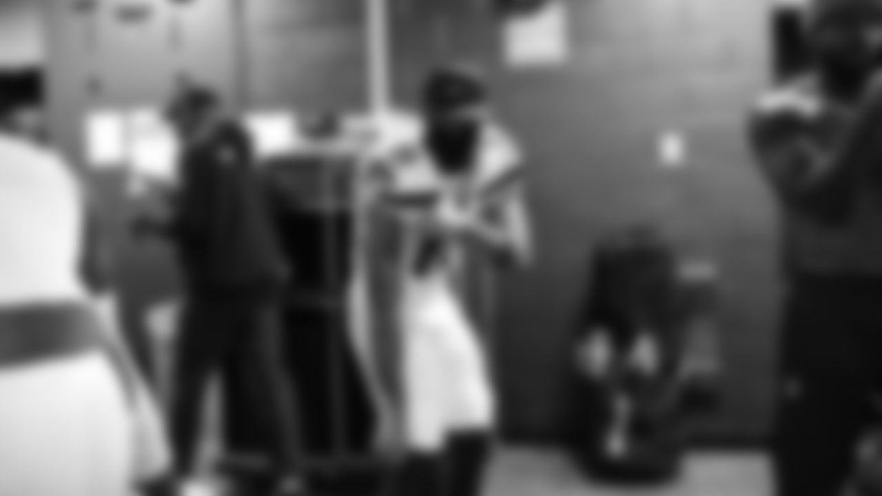 The Seahawks celebrated the 37-9 victory over the Falcons at Mercdes-Benz Stadium.