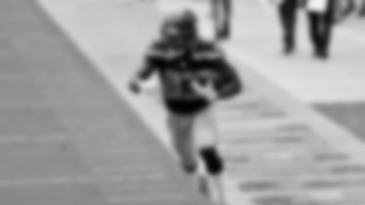 The Seahawks drafted East Central (OK) wide receiver David Moore with the 226th overall pick in the 7th round of the 2017 NFL Draft.