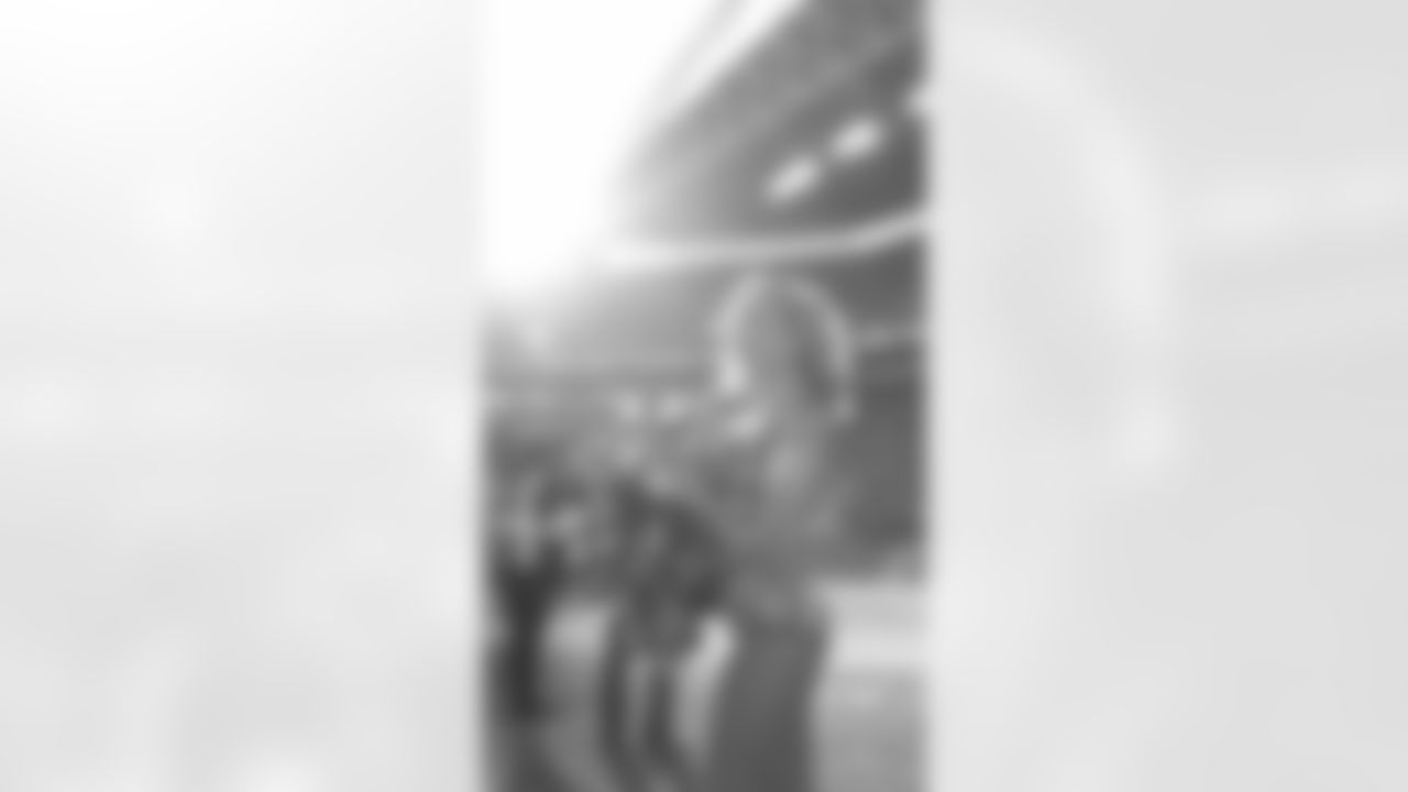 Seahawks Dancers For Week 13 On November 30th, 2025