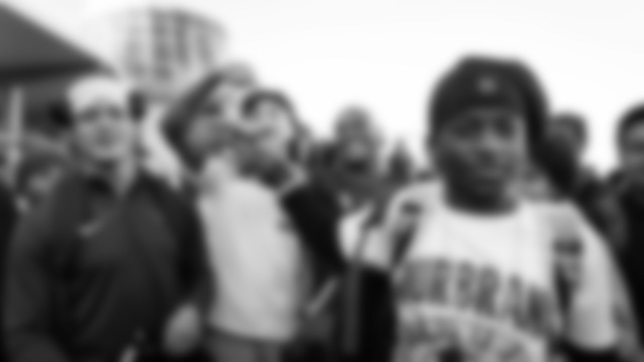 The Seahawks and American Family Insurance teamed up to empower local high school athletes and promote player safety with the donation of 150 Guardian Caps to the football teams at Chief Sealth International High School and Curtis Senior High School.