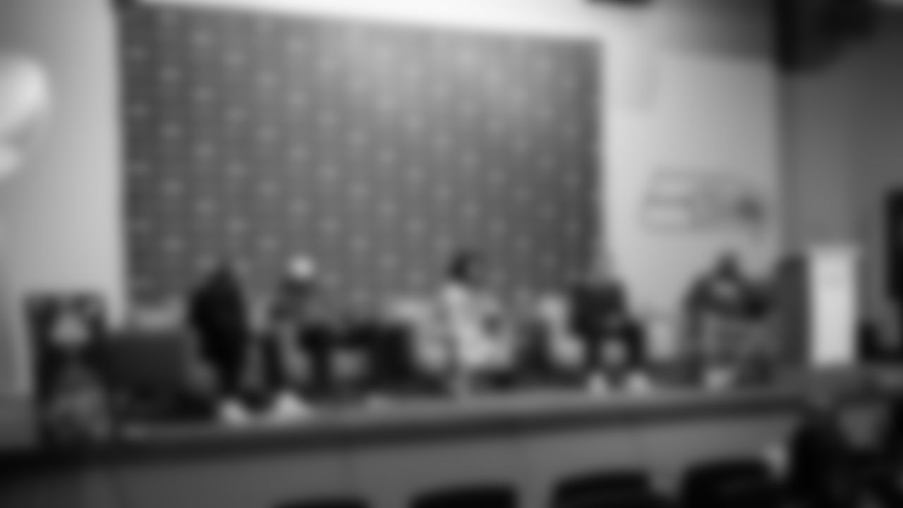 On February 19, ONYX, the Seahawks Black Employee Resource Group, in partnership with the DEI team, hosted its 2nd annual Black History Month celebration, 50 Years Strong: Celebrating Black Excellence & the Seahawks Legacy, at the Virginia Mason Athletic Center.